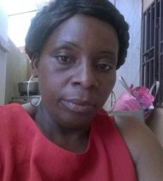 Abada, 51 ans, hétérosexuel, Femme, Yaoundé, Cameroun