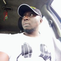 Brou kouakou Yves Roland, 44 ans, hétérosexuelAbidjan, Côte d\'Ivoire