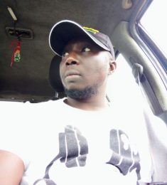 Brou kouakou Yves Roland, 44 ans, hétérosexuel, Homme, Abidjan, Côte d\'Ivoire