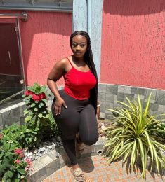 Grâce, 30 ans, hétérosexuel, Femme, Abidjan, Côte d\'Ivoire