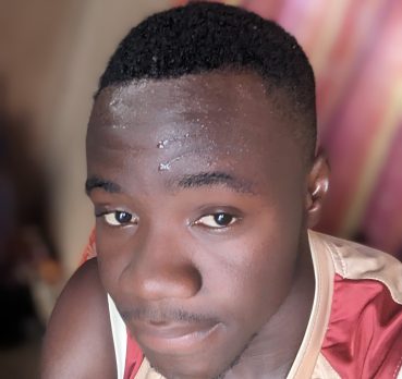 Houdou, 24 ans, Ouagadougou, Burkina Faso